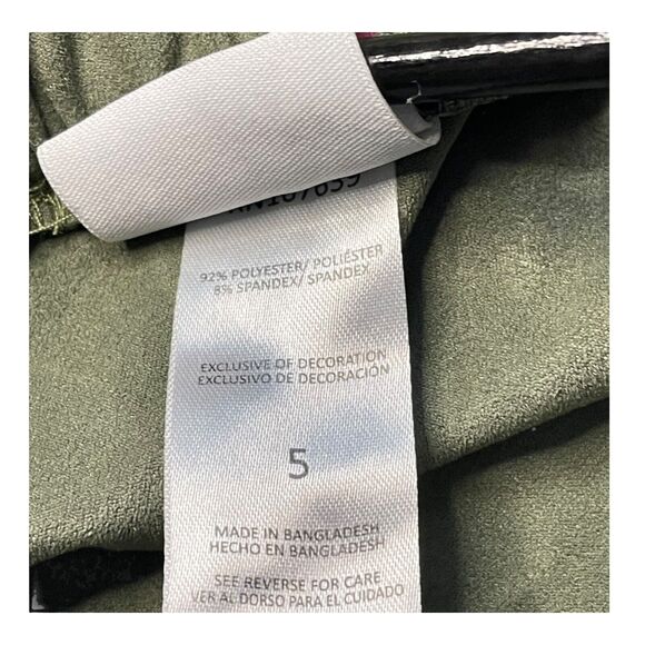 Little Lass Girls Size 5 Ruffled Faux Suede Olive Green Western Skirt - Picture 6 of 7